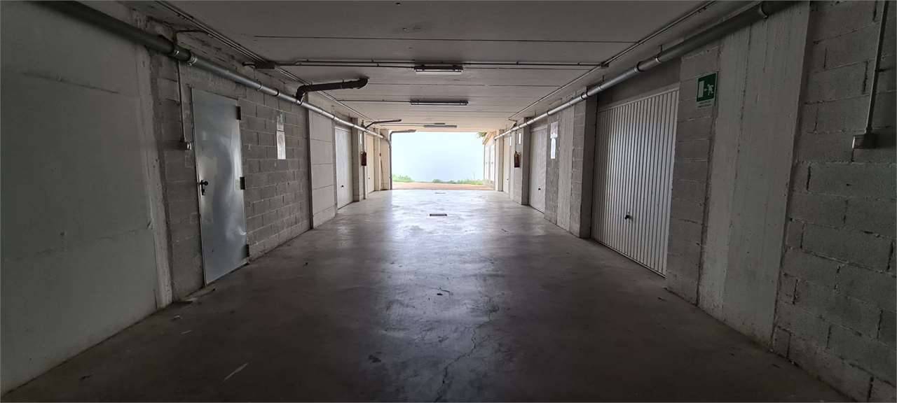 Box - Garage - Posto Auto Collepepe, Collazzone