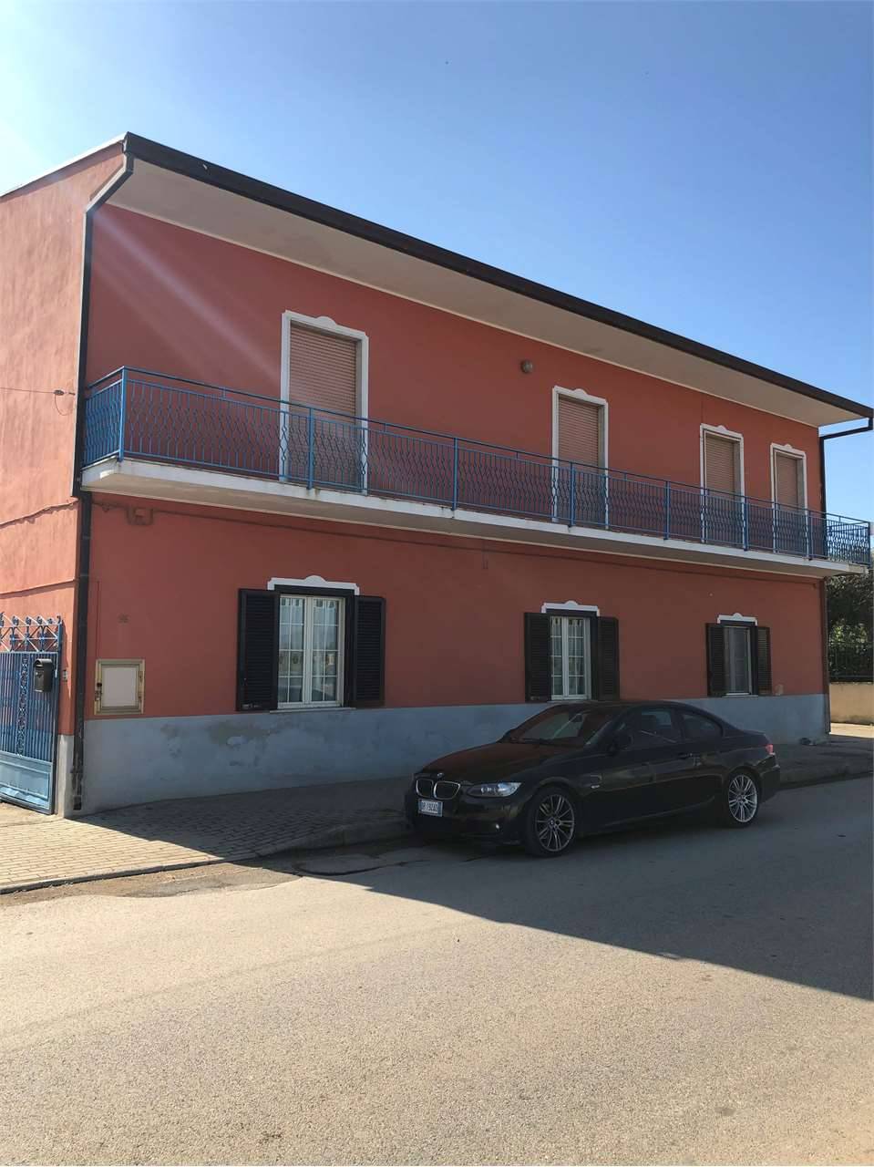 Palazzo - Stabile Sant 'Andrea del Pizzone, Francolise