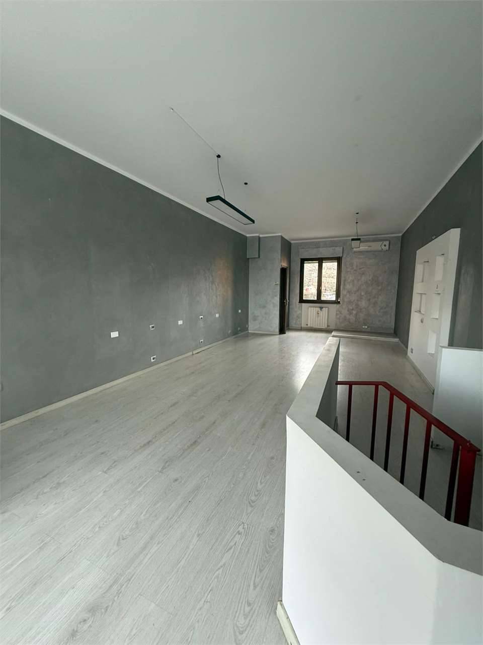 Negozio, Sala Baganza