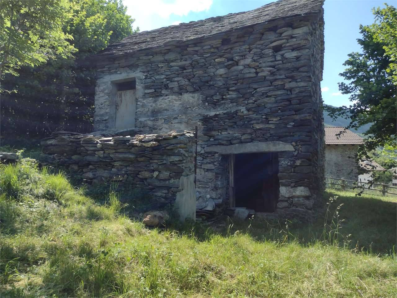 Casa indipendente, Pieve Vergonte