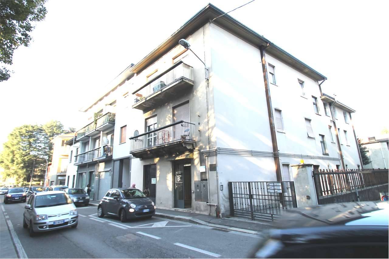 Negozio, Cantù