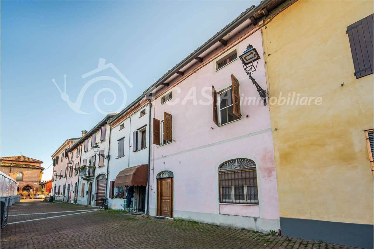 Casa indipendente, Polesine Zibello
