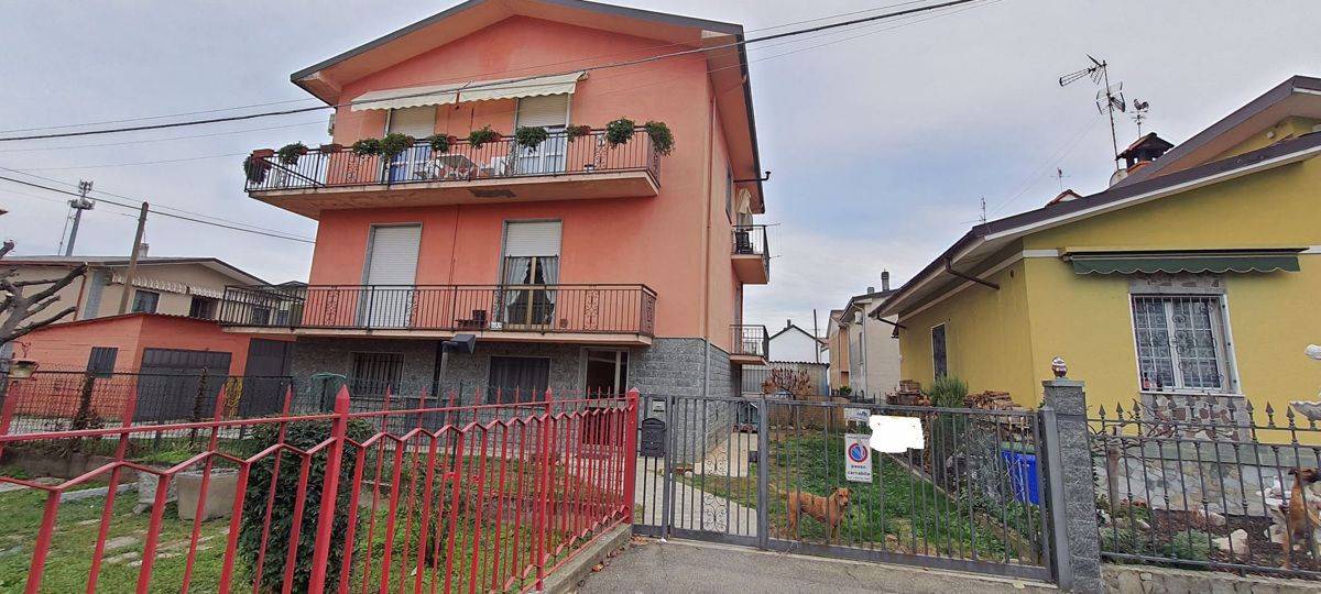 Appartamento, Mede