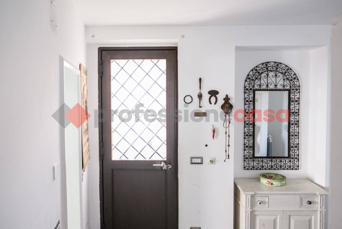 Casa indipendente, Santa Lucia del Mela