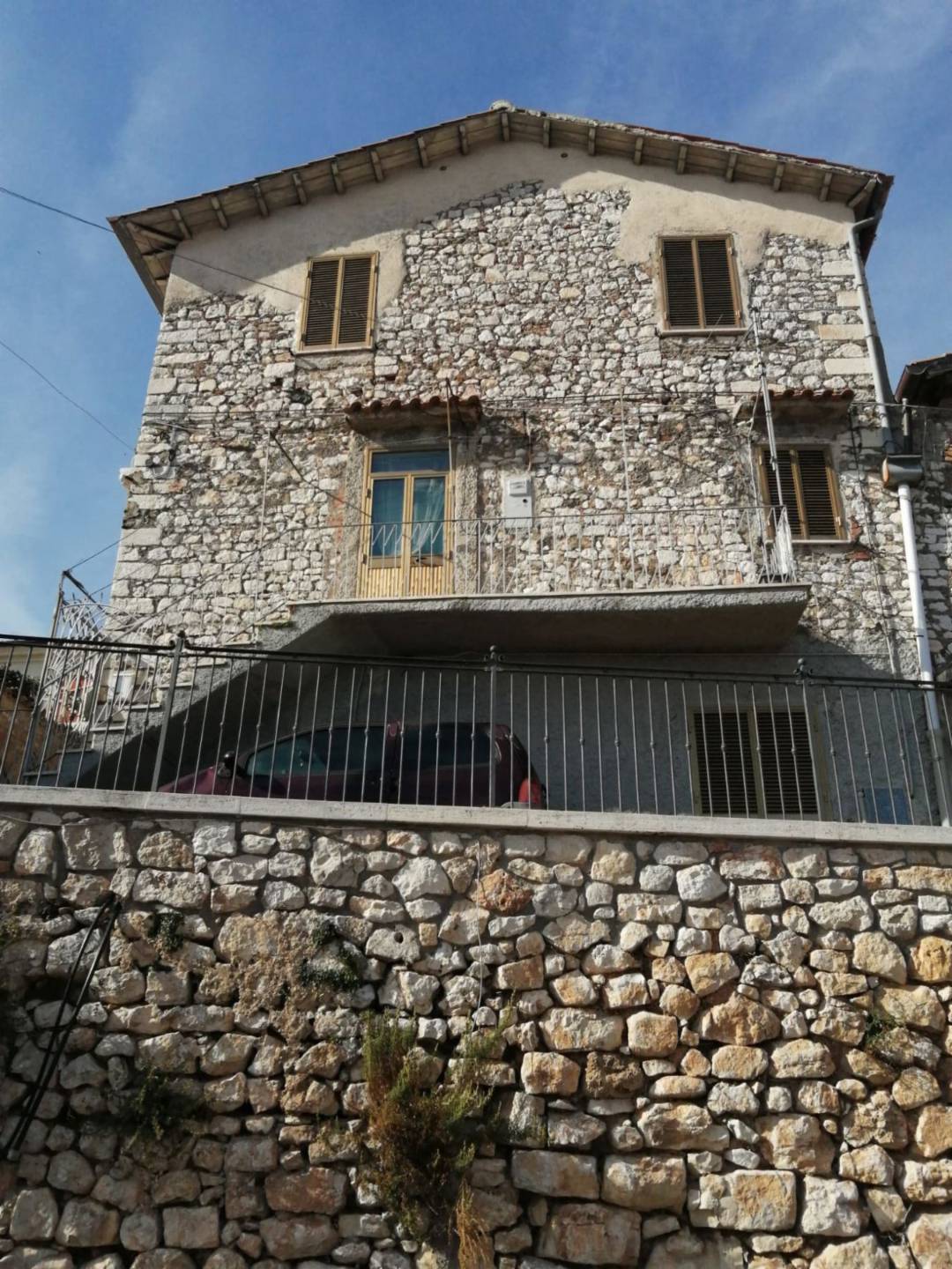 Palazzo - Stabile, Sezze