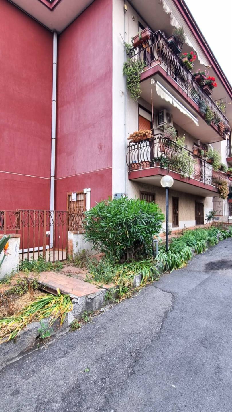 Magazzino - Deposito, Catania