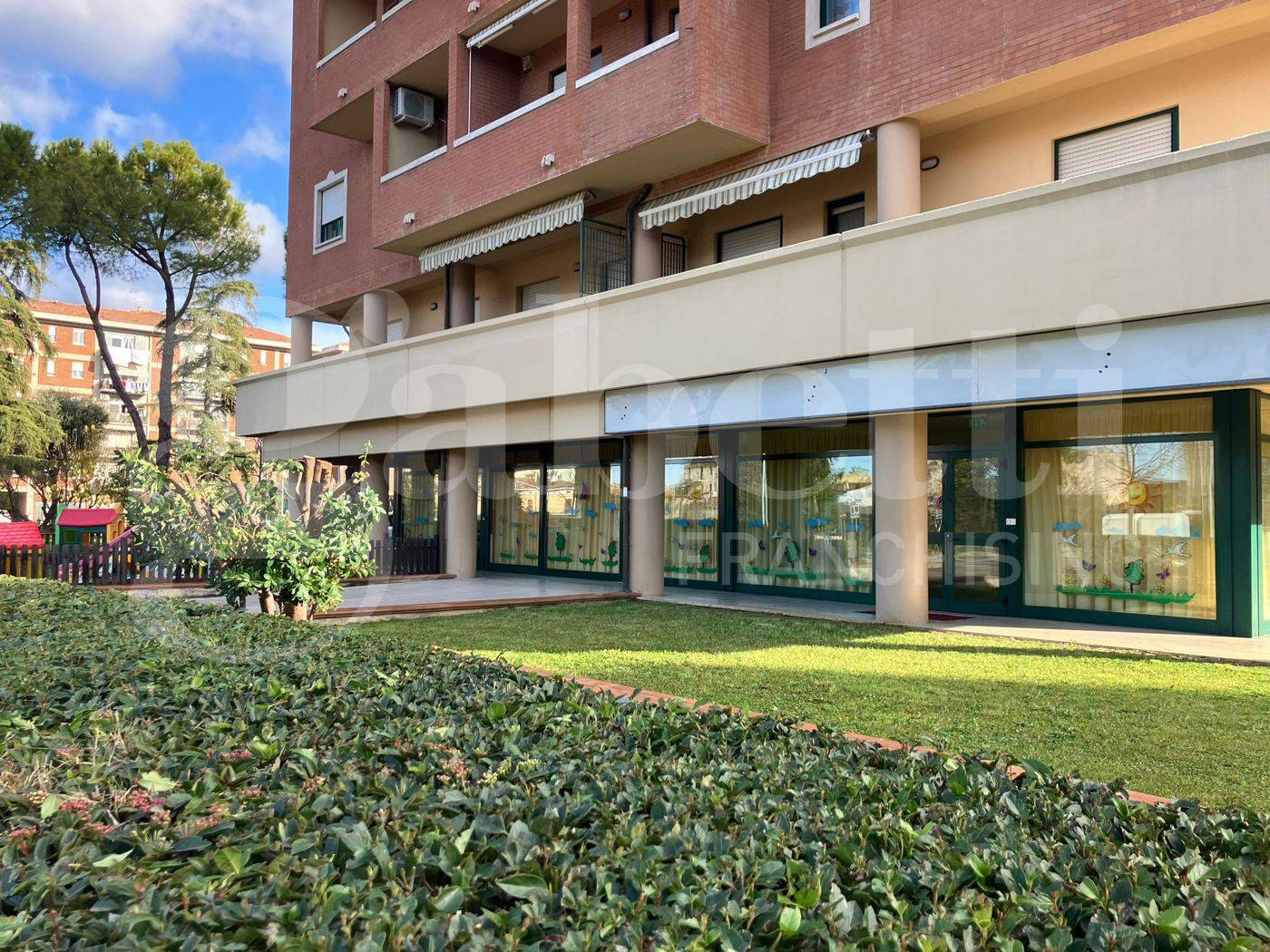 Negozio, Bastia Umbra
