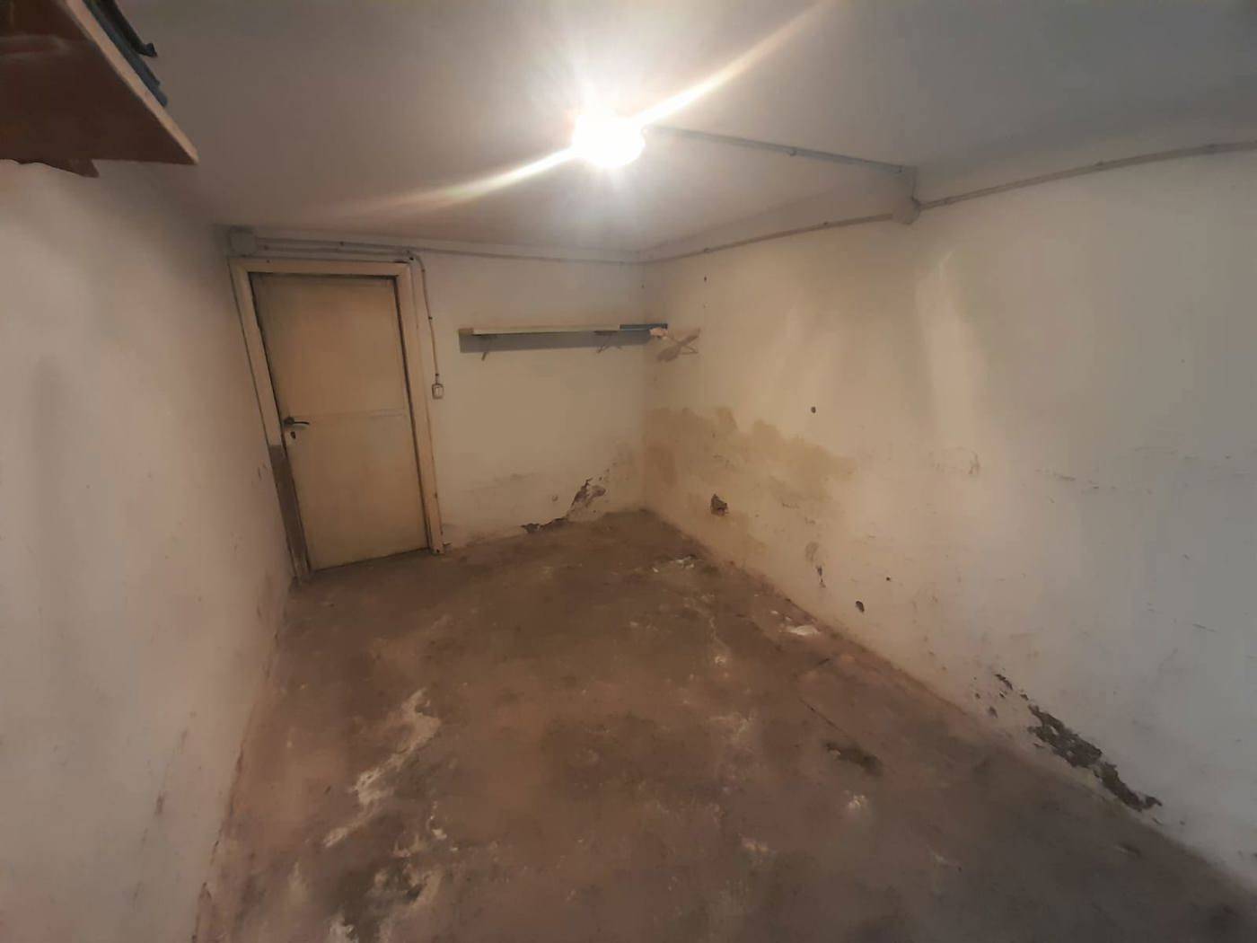 Box - Garage - Posto Auto, Roma