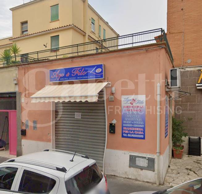 Attività  commerciale, Roma