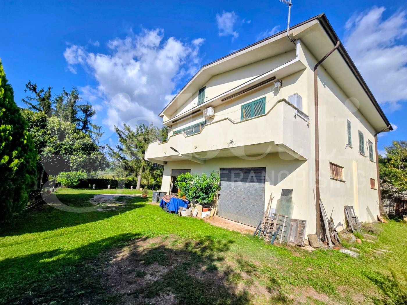 Villa, Paliano