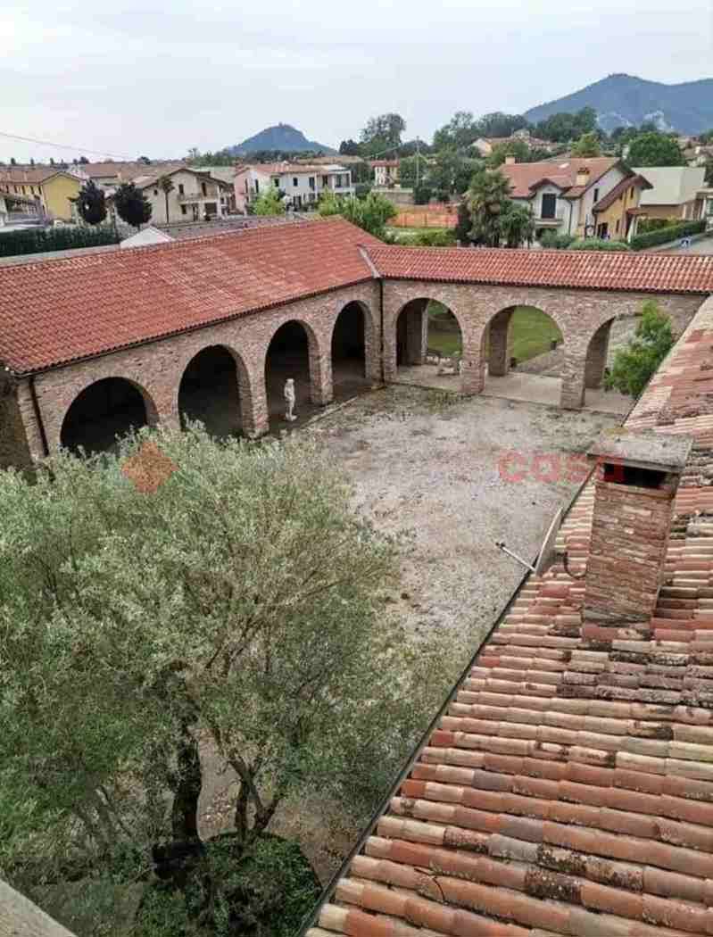 Villa, Pernumia