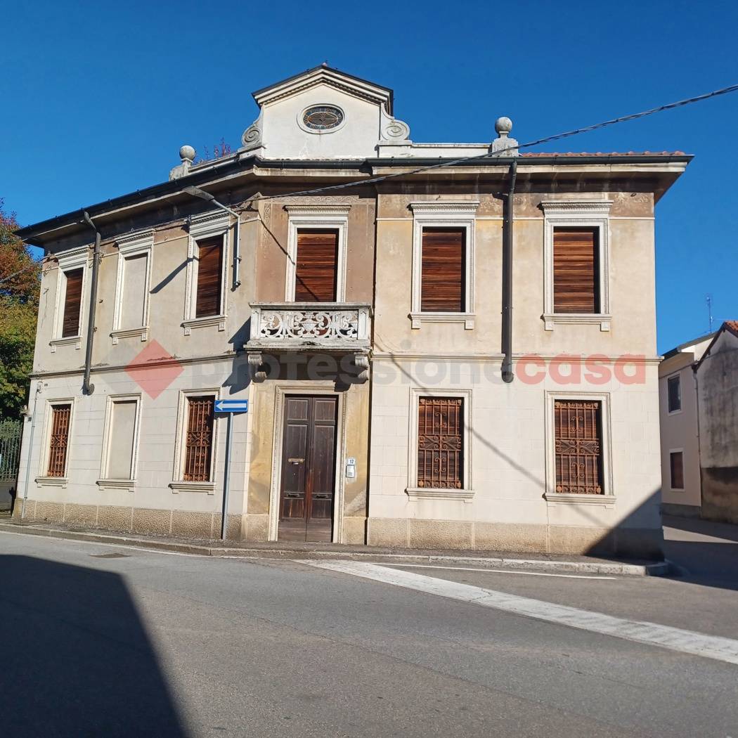Casa indipendente, Inveruno