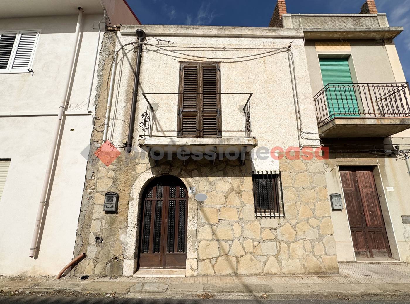 Casa indipendente, Pace del Mela