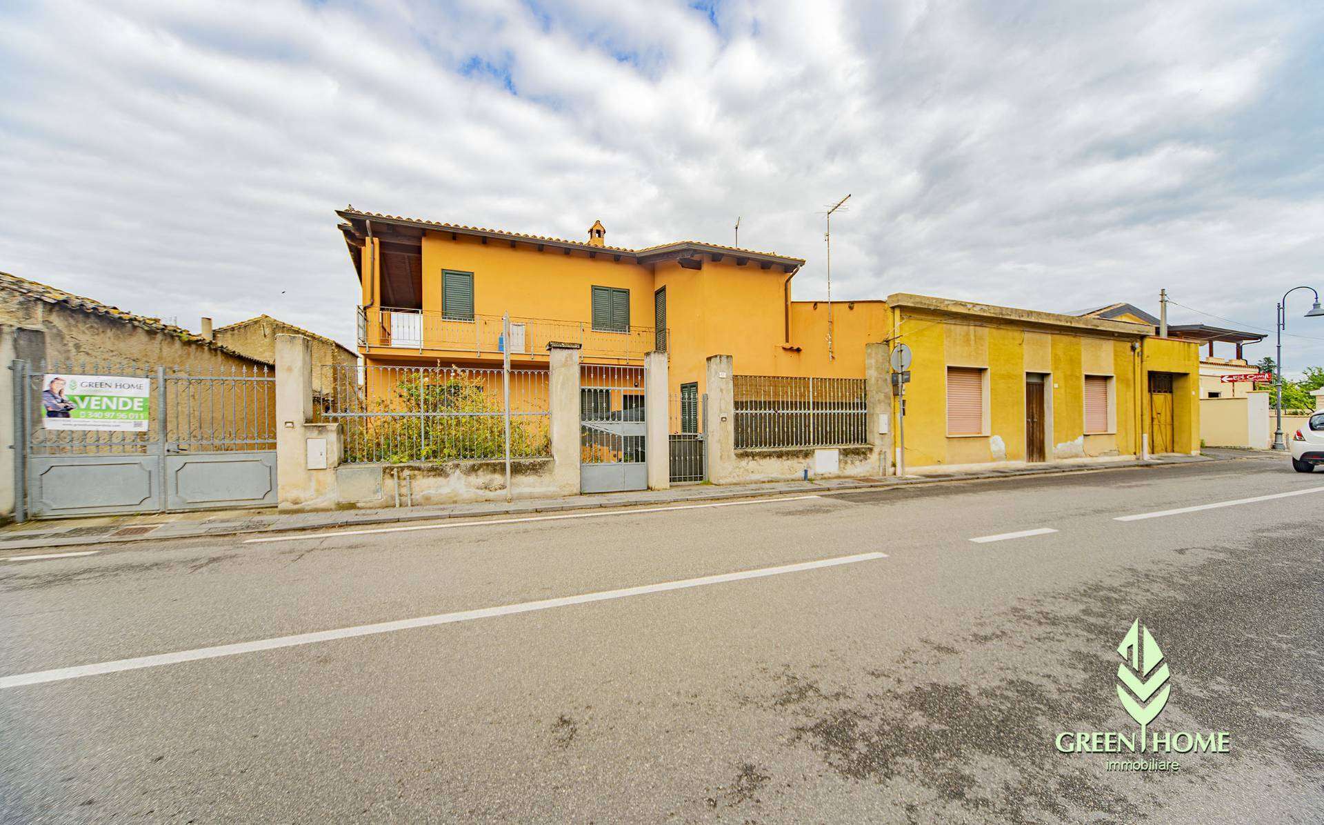 Box - Garage - Posto Auto Via Roma, Barrali