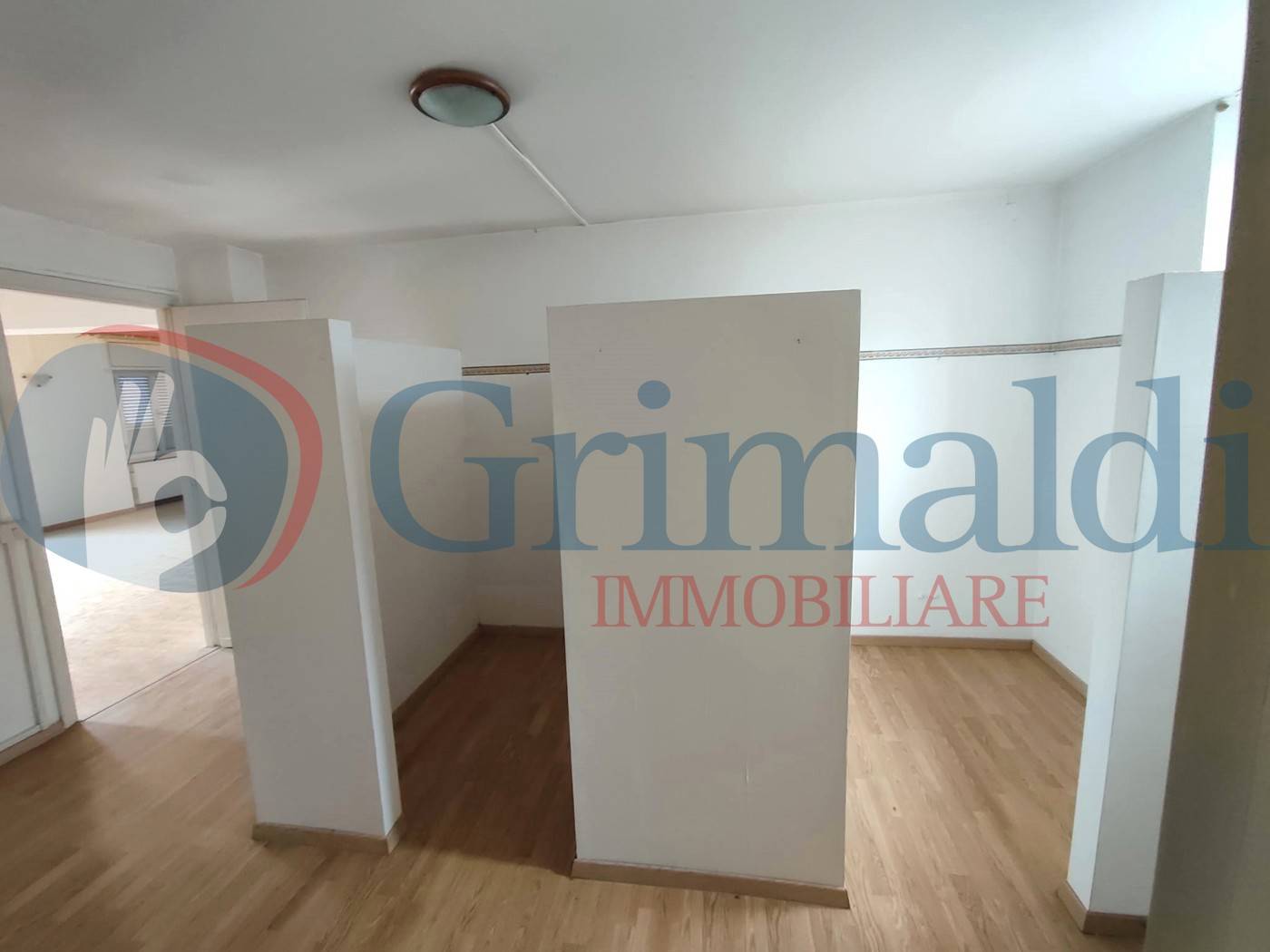 Ufficio, Corciano