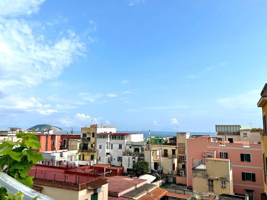 Casa indipendente, Pozzuoli