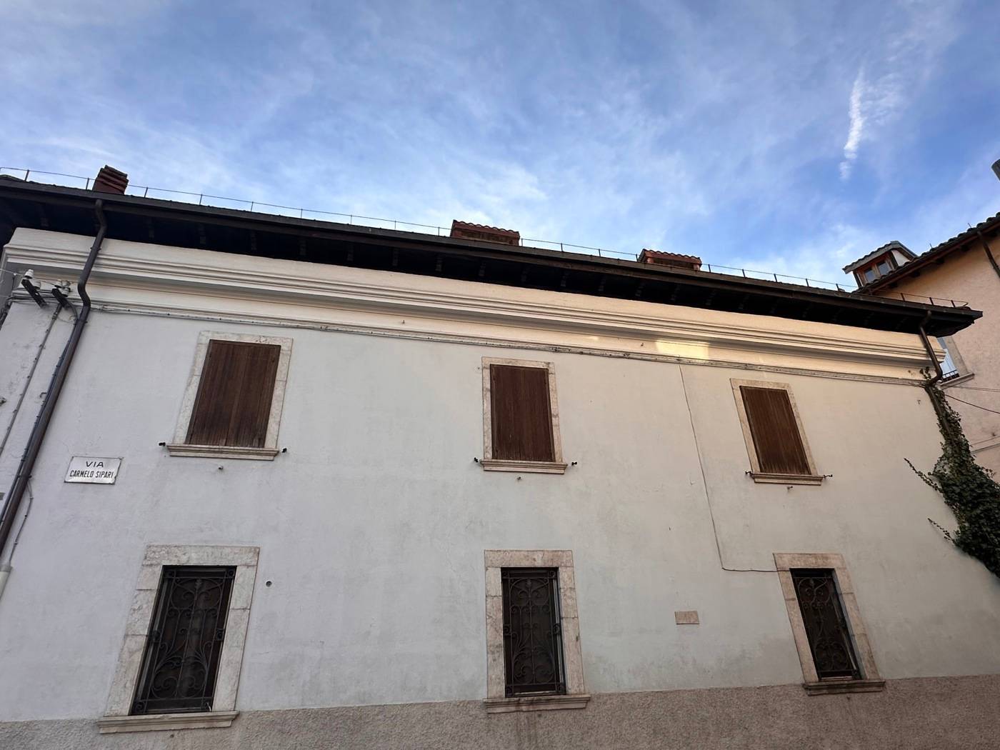 Palazzo - Stabile, Pescasseroli
