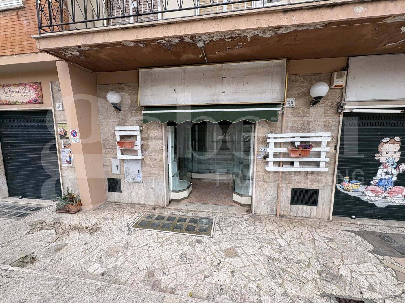 Negozio, Roma