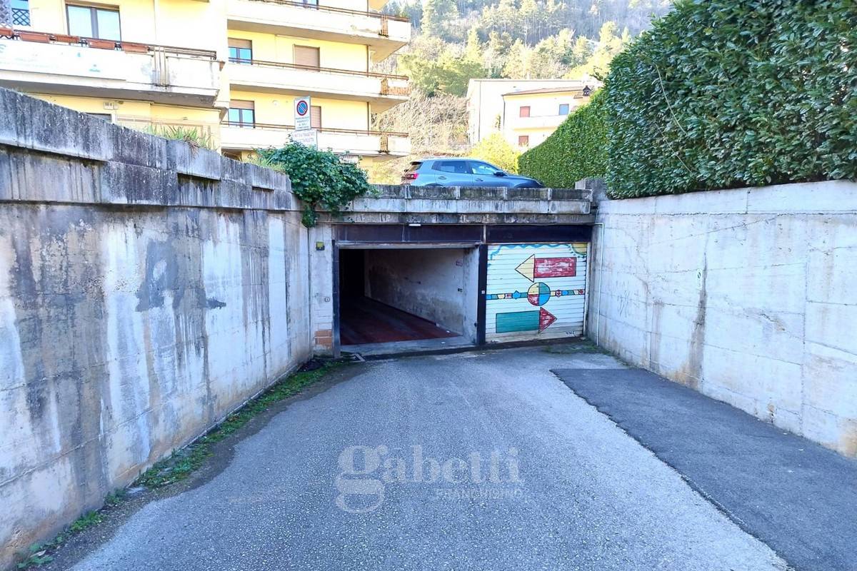 Box - Garage - Posto Auto, Campobasso