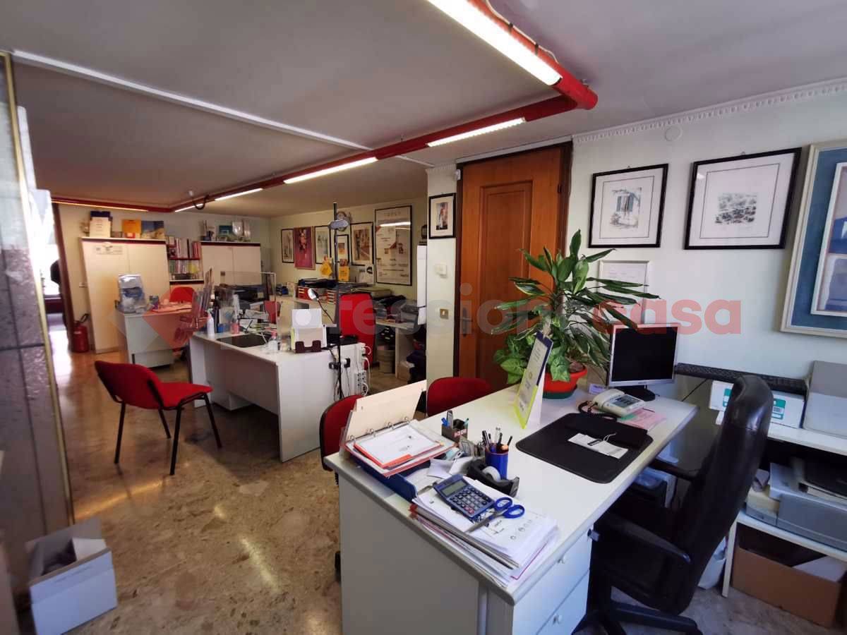 Ufficio, Casaleone