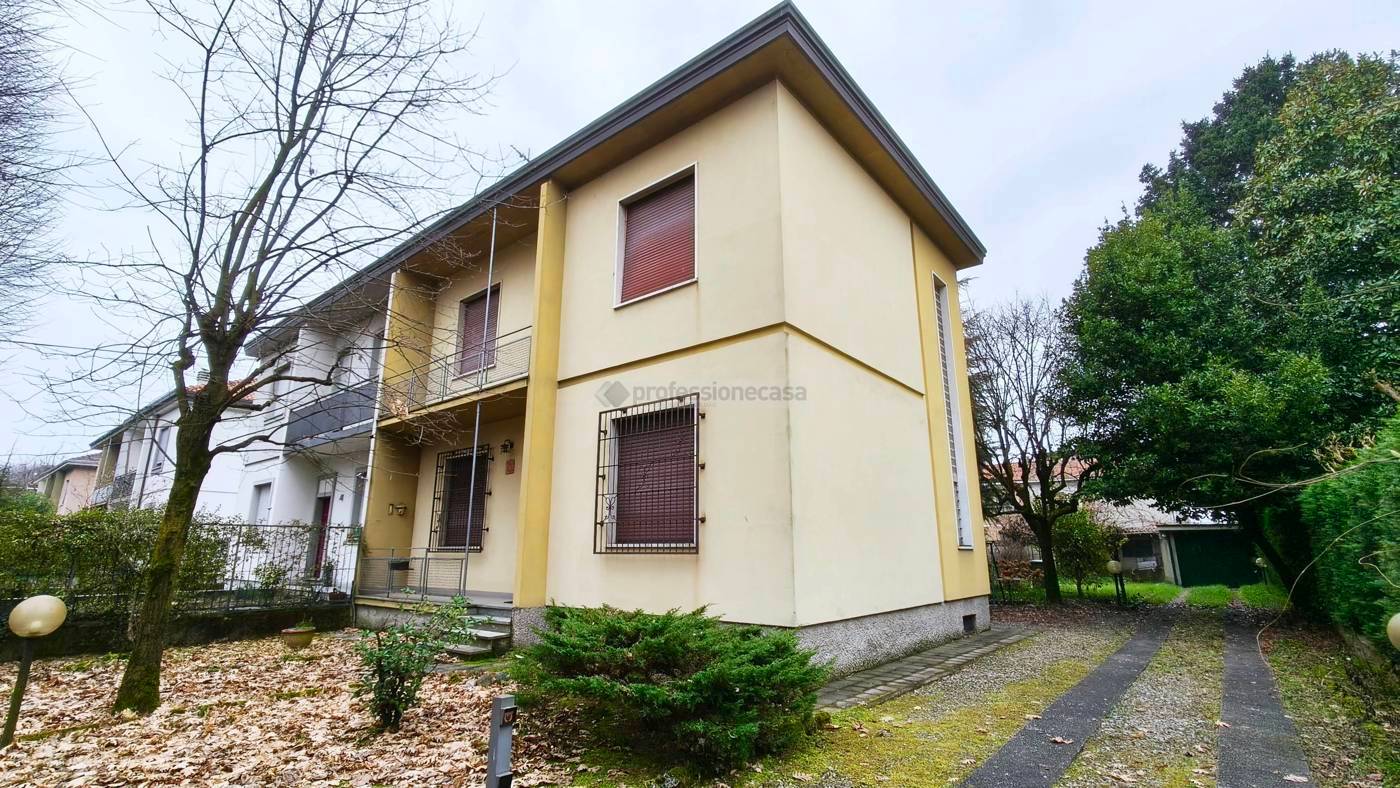 Villa, Desio