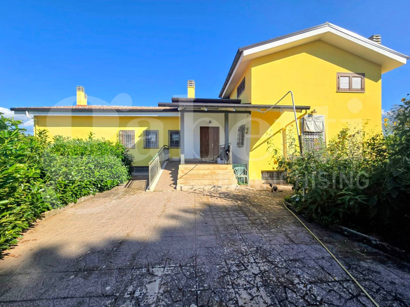 Villa, Paliano