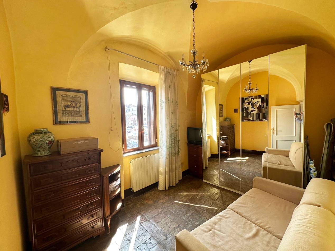 Appartamento, Nepi