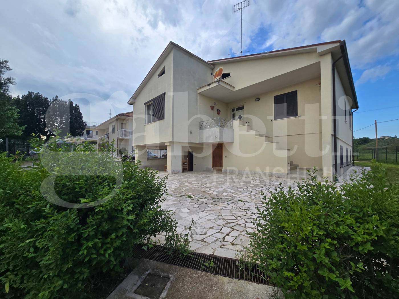Casa indipendente, Mosciano Sant'Angelo
