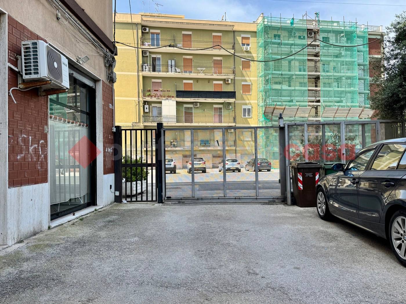 Attività  commerciale, Siracusa