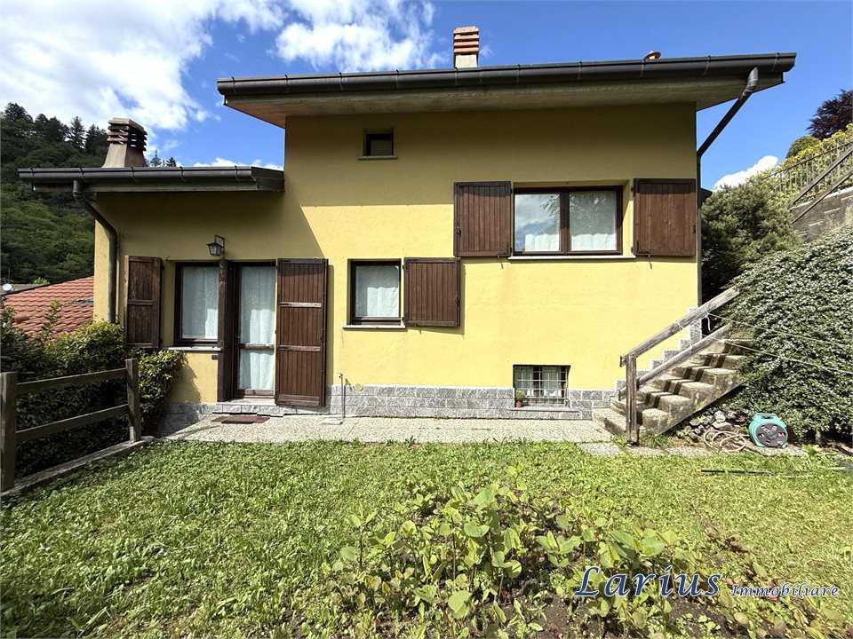 Villetta a schiera Via Don Ermelindo Viganò, Magreglio