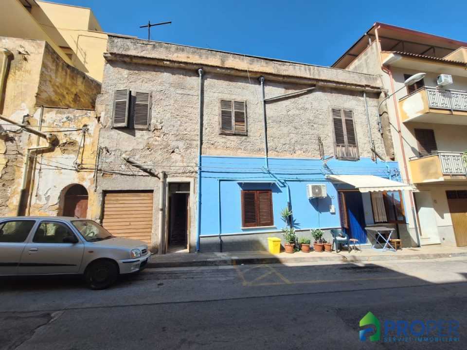 Villa via pietro sbacchi, Cinisi