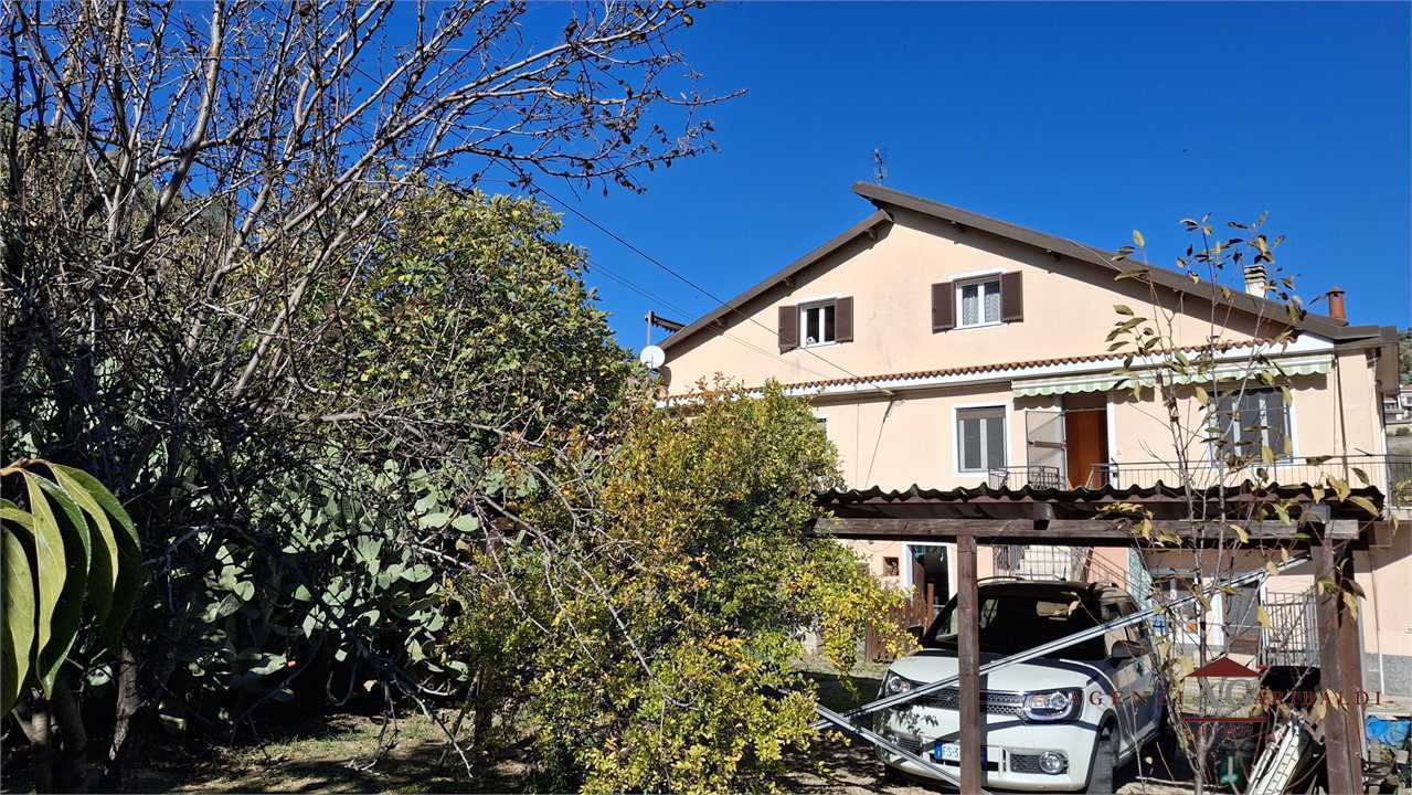 Villa via Provinciale, Vallecrosia