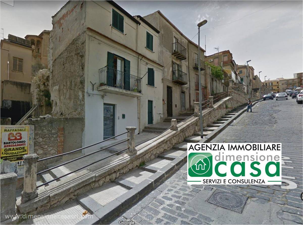 Casa indipendente, San Cataldo