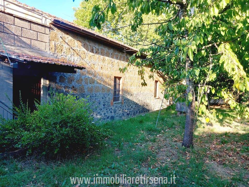 Casa indipendente, Porano