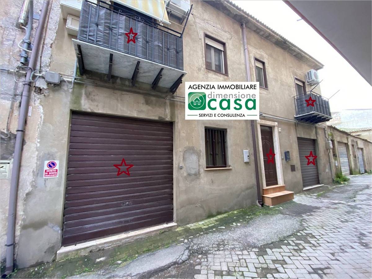 Casa indipendente, San Cataldo