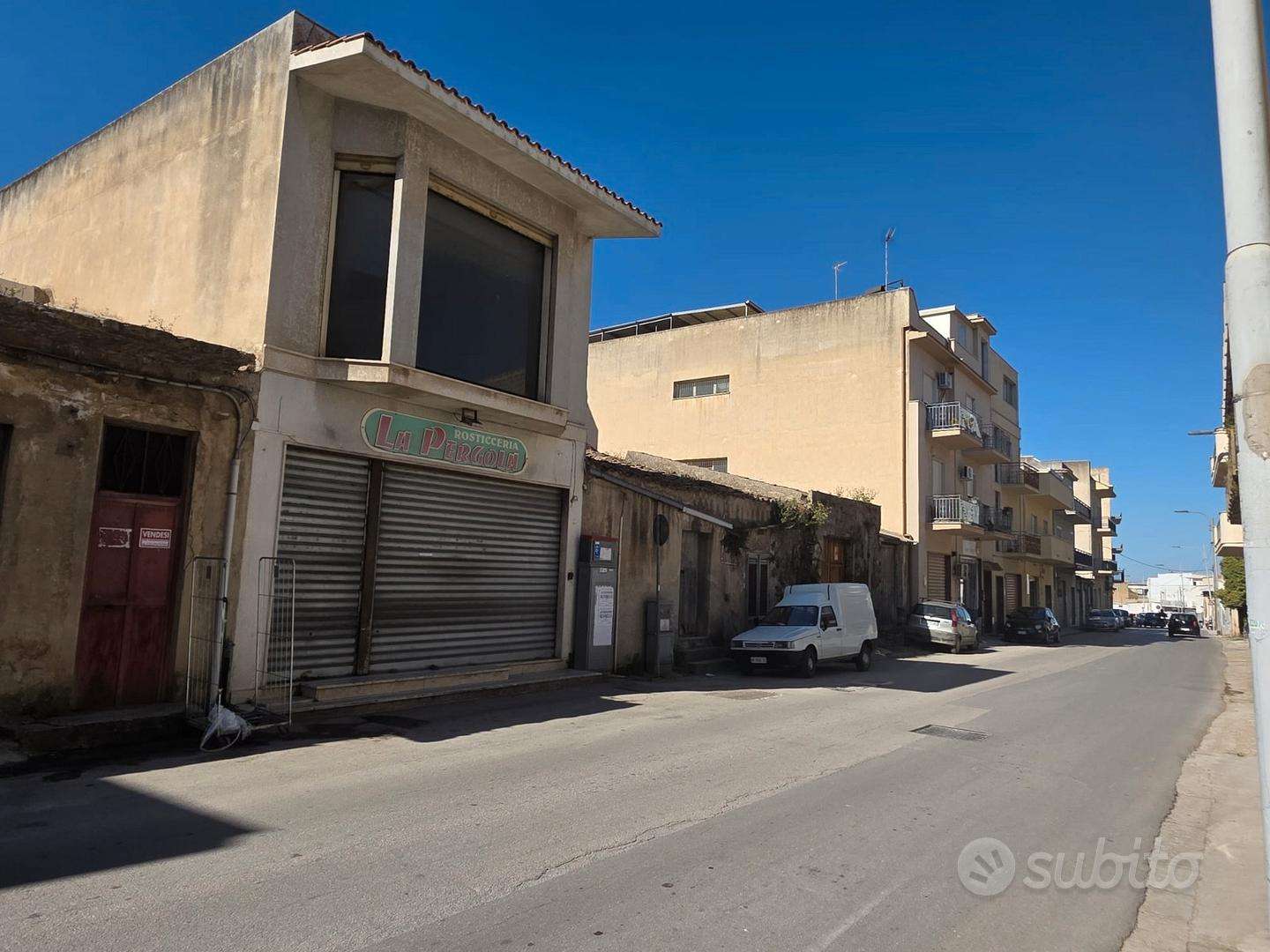 Negozio Via Trapani, Castelvetrano