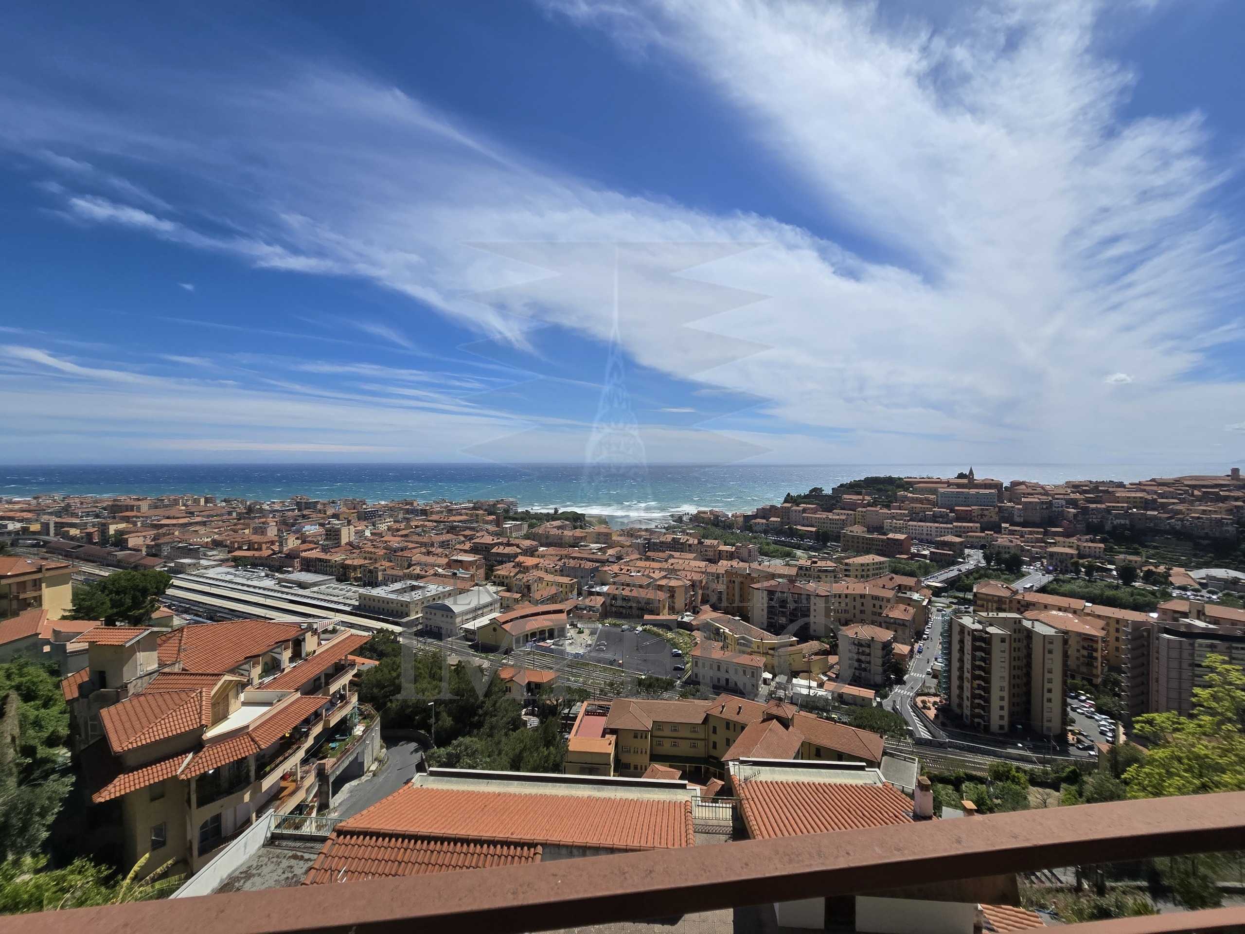 Appartamento Via Bandette, Ventimiglia
