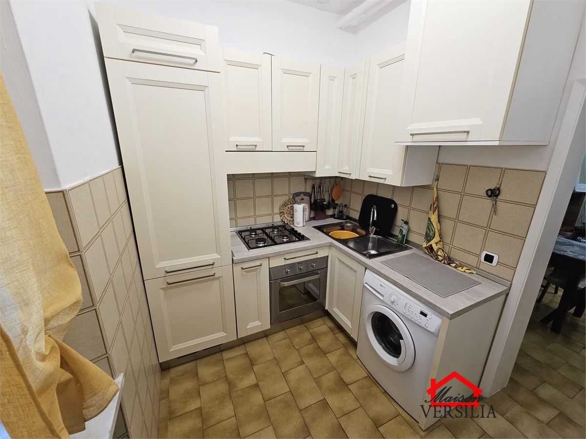 Casa Bi - Trifamiliare Via provinciale, Forte dei Marmi