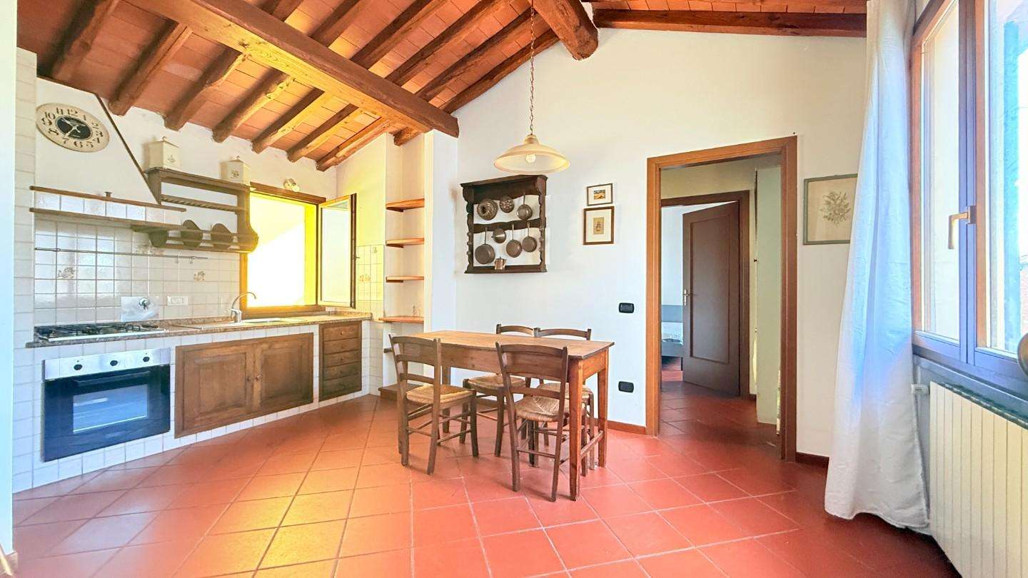Appartamento Via Alessandro Manzoni,, Massa e Cozzile