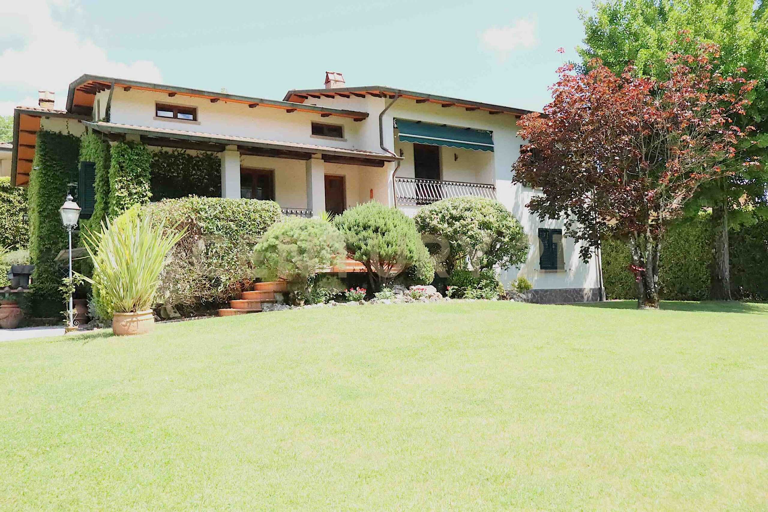 Casa indipendente Località Dinucci, Pescaglia