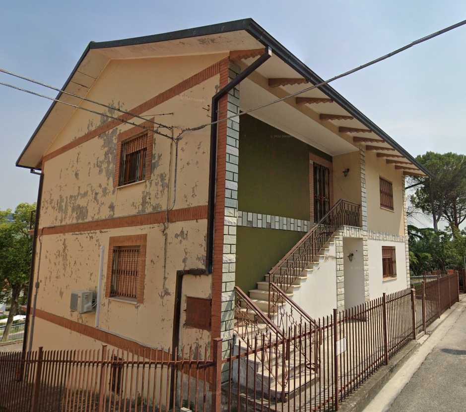 Casa indipendente Piazza Capelli, Novafeltria