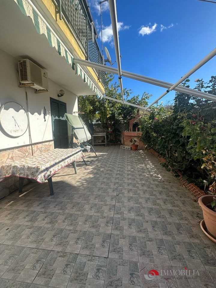 Casa Bi - Trifamiliare Via Rumbolo, Melito di Porto Salvo