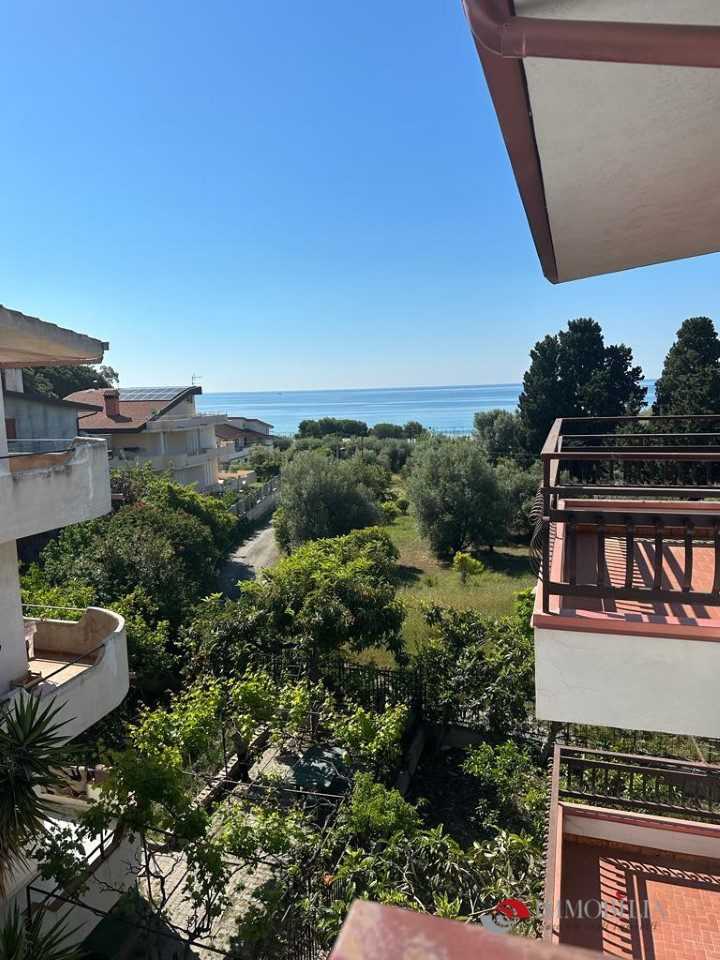 Appartamento Via Carducci, Condofuri