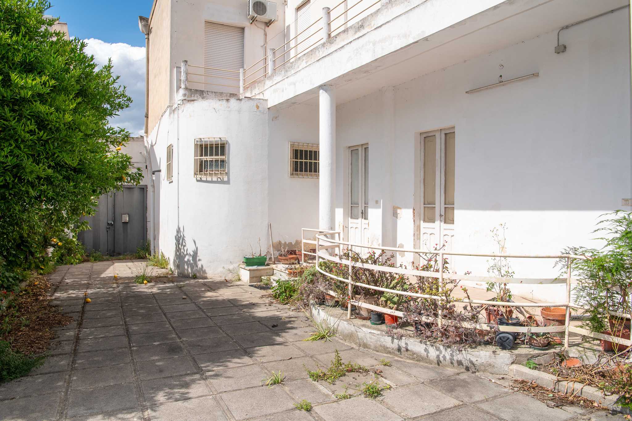 Casa indipendente Piazza Dessi Giovanni Battista, Quartu Sant'Elena