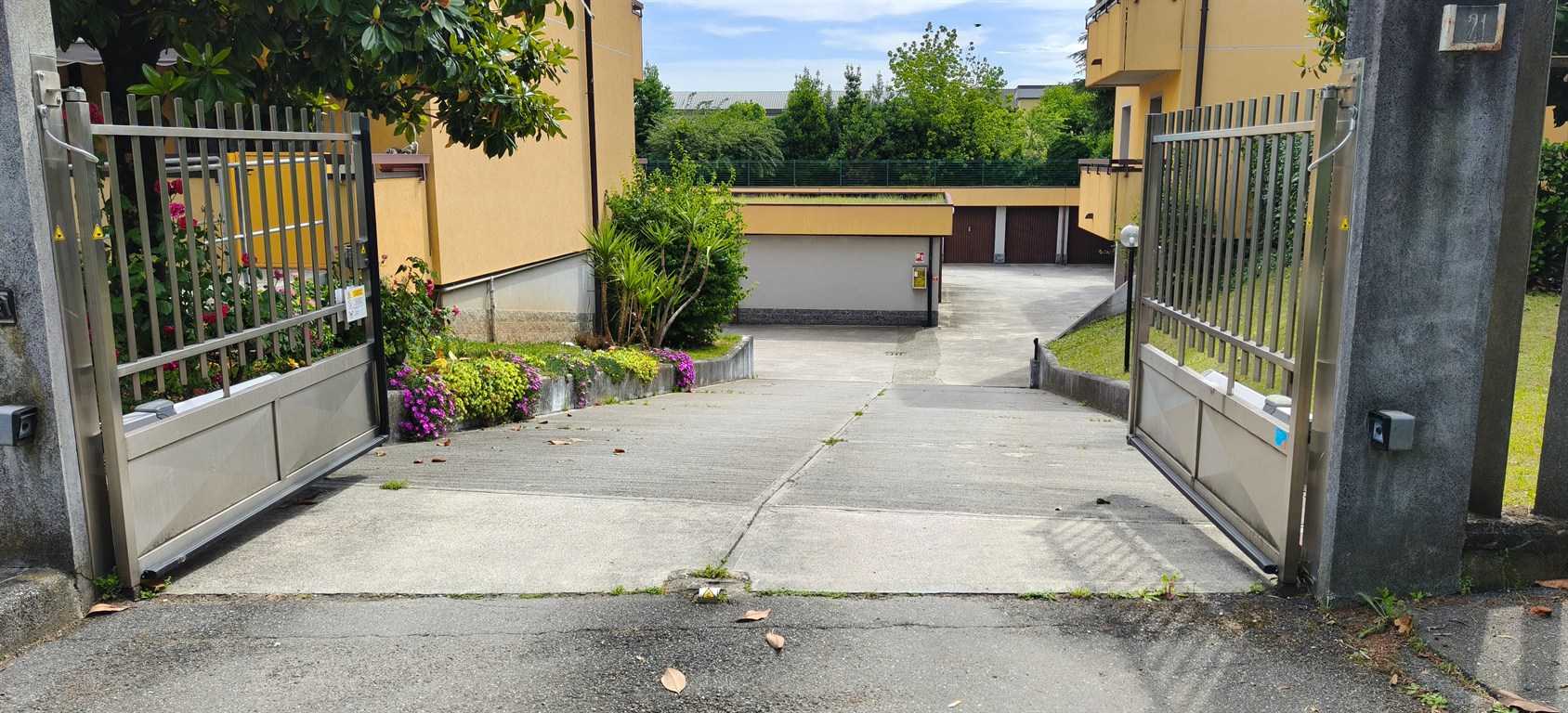 Box - Garage - Posto Auto rho, Lainate
