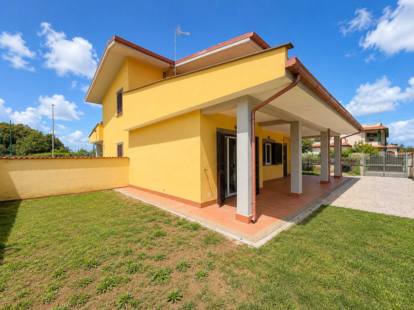 Casa indipendente Viale Roma, Anzio