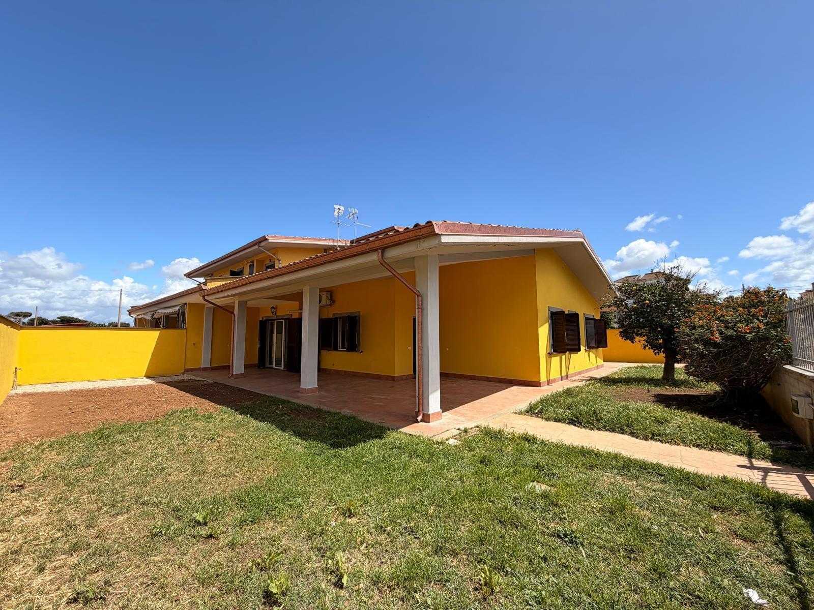 Casa indipendente via degli Abeti, Anzio