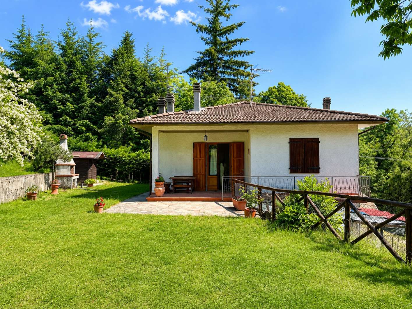 Casa Bi - Trifamiliare Str. Senza Nome ,, Marliana