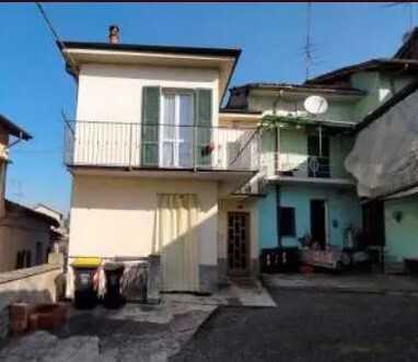 Porzione di casa Salita Fontana, Villalvernia