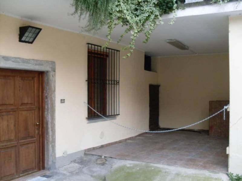 Appartamento via Martinengo Colleoni 92 Scanzorosciate, Scanzorosciate